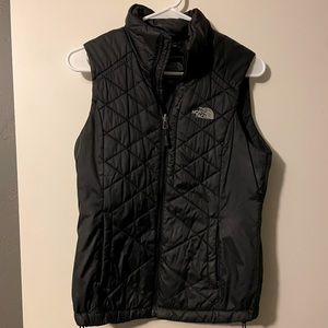 XS Black North Face Vest